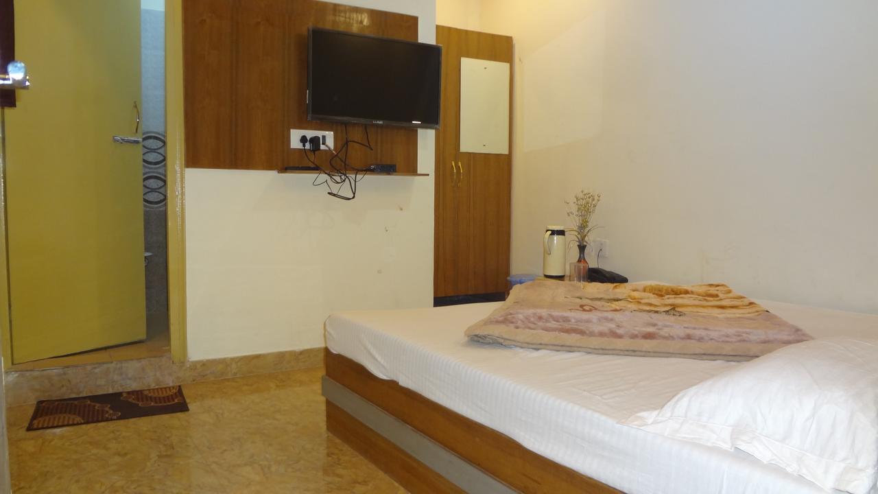 Hotel Rattans Regency Roorkee Esterno foto