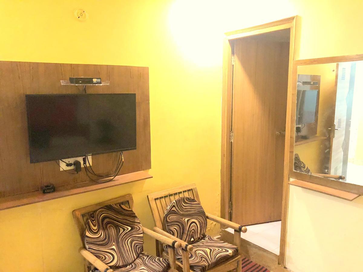 Hotel Rattans Regency Roorkee Esterno foto
